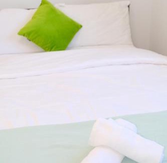 Belmont House | A3 AirportRetreat - Full Kitchen, Biz & Leisure