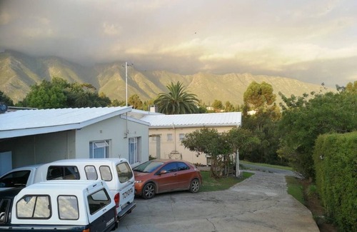 Swellendam Apartment | Aalkie's Dream Luxurious self catering