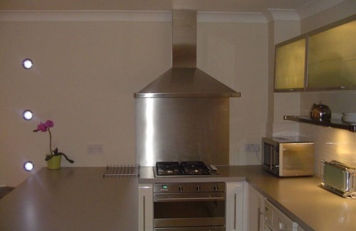 Loanhead Apartment | Aaron Glen Apartments - Maraig