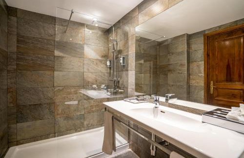 Sispony Hotel | Abba Xalet Suites Hotel