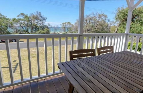 Abbey House | Abbey Beachviews with WiFi