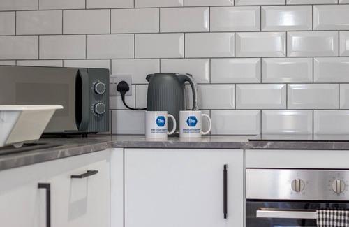 Paisley House | Abbey House Apartment A