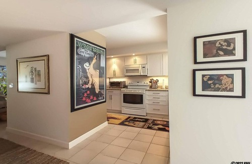 Imperial Golf Estates Condo | ABBEY ON THE LAKE 2B/2B + DEN FABULOUS WATERFRONT NAPLES CONDO!