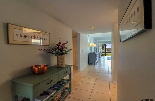 Imperial Golf Estates Condo | ABBEY ON THE LAKE 2B/2B WONDERFUL WATERFRONT NAPLES CONDO!