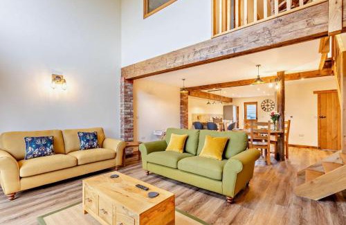 Wisbech House | Abbots Barn