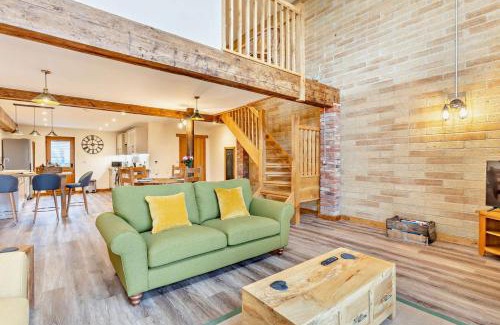 Wisbech House | Abbots Barn