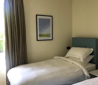 Glastonbury Bed & Breakfast | Abbots Leigh B&B