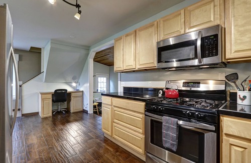 Wasilla House | Abby's Mountain View 3 Bedroom 2 Bathrooms Roomy Cottage