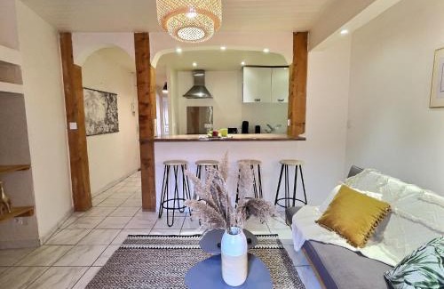 Bourg-de-Peage Apartment | Abeille Centre Parking