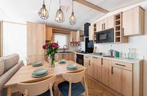 Aberystwyth Resort | Aber Bay Holiday Park