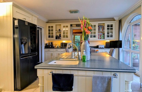 Goxhill Villa | Aberfall: Private Luxury Villa Indoor Pool Hot Tub Gym Cinema