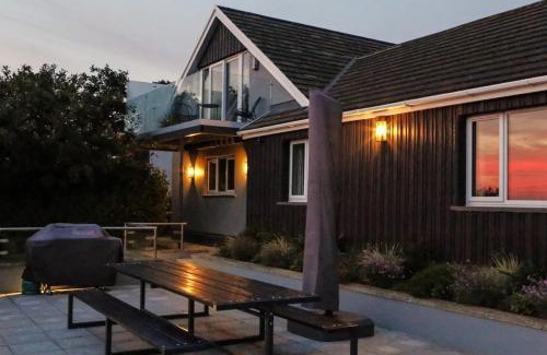 Newport House | Abernyfer Beach House