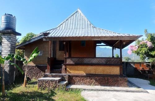 Pemenang House | Abiiza Guest House