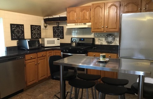 Jenkintown Apartment | Abington Jenkintown Two Bedroom apartment in Philadelphia Suburbs