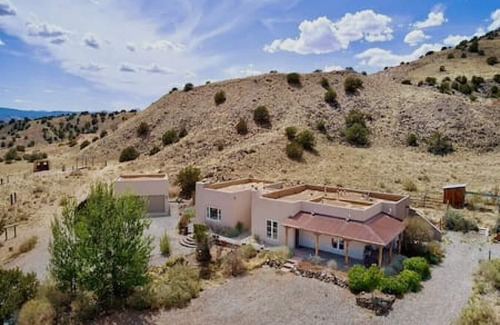 El Rito House | Abiquiu Adobe in Georgia O'Keeffe Country