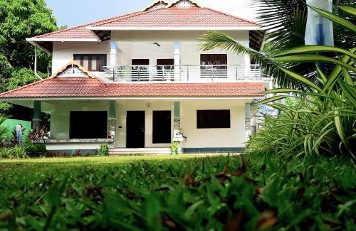 Aryad South Villa | Abode Homestay Alleppey Near Omanapuzha Beach