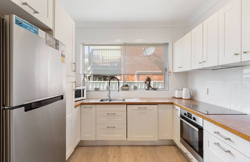 Callala Beach House | Abode is only 100 metres to Pure white sands of Callala Beach & Jervis Bay NSW