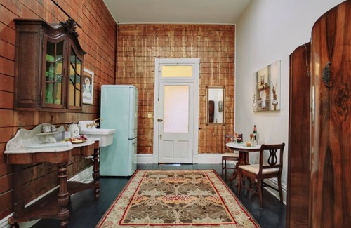 Natchez Apartment | Above Main Street Suite