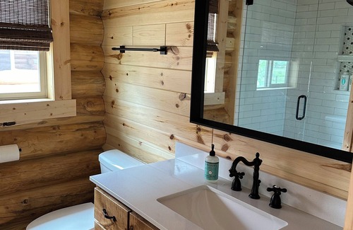 Livingston Cabin | Absaroka Cabin in Paradise Valley nearYellowstone River…just completed