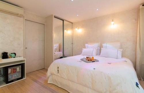 Le Cannet Bed & Breakfast | Aby