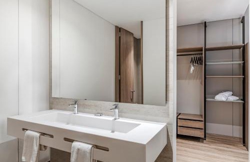 Zona Rosa Hotel | AC Hotel by Marriott Bogota Zona T