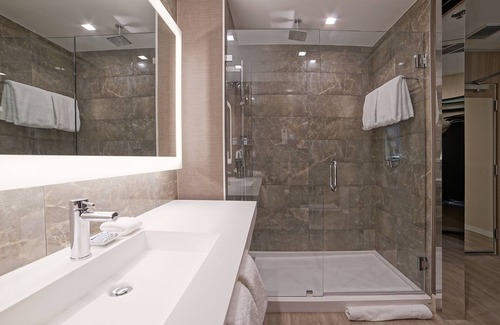 Dania Beach Hotel | AC Hotel by Marriott Fort Lauderdale Airport