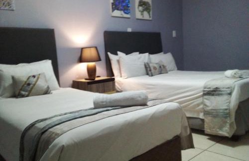 Kempton Park House | Acacia Guesthouse