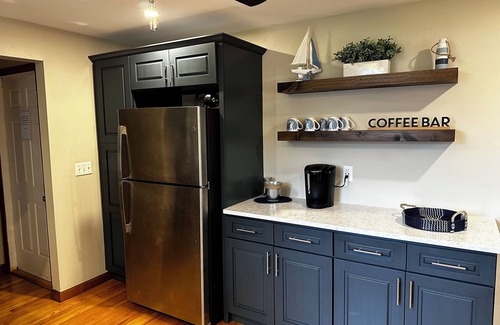 Eastward Look House | Academic Rental Sept-May