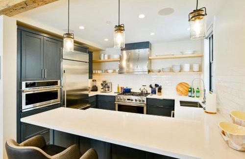 Crested Butte House | Academy Place | Fairy Slipper