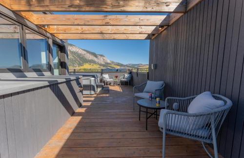 Crested Butte House | Academy Place | Wild Iris