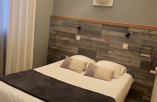 Quartier du Casino Hotel | Acadie St Victor