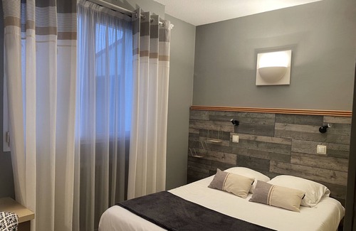 Quartier du Casino Hotel | Acadie St Victor