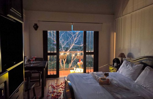 La Vega Hotel | ACAIMA CAFE