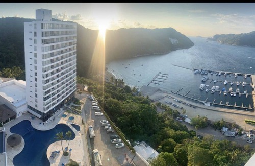 Granjas del Marques Apartment | Acapulco Apartment with an outstanding ocean view