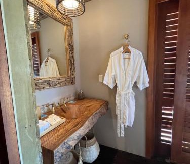 Bocachica Hotel | ACASI Rustic Beach