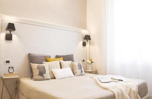 Prato Bed & Breakfast | Accanto Al Centro B&B
