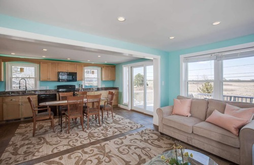 Newburyport House | Accepting 2025 Bookings - Modern Expansive Beach Front Ocean View