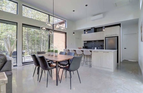 Stanstead Township Ski Chalet | Access to Lake Memphremagog - Spa - Cassiopée