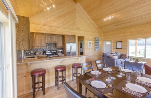 Cameron House | Access to the Slide of the Madison River near Yellowstone