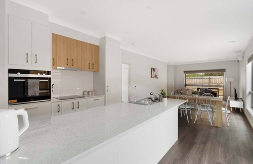 Darley House | Accessibility-Friendly 3-Bedroom Home with Free Wi-Fi