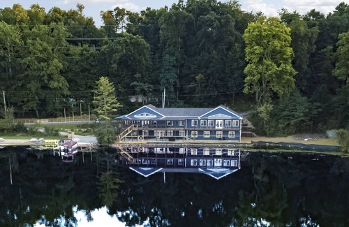Cassopolis House | Accessible Blue Spruce Lodge: 340ft of Lake Frontage, 80-ft wide Sandy Beach!