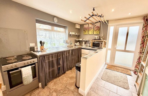 Sketty House | Accessible, Couple Friendly Home | Pass The Keys