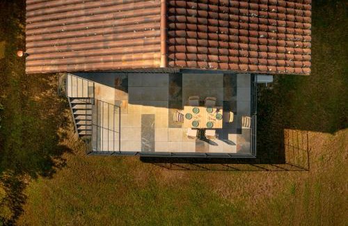 Salvagnac-Cajarc Villa | Accessible Villa with Panoramic Views