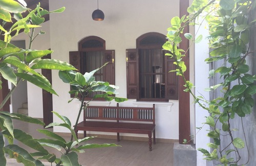 Galle House | Accommodation for Foriegn Elective Medical students at Karapitiya ,Galle Sri Lan