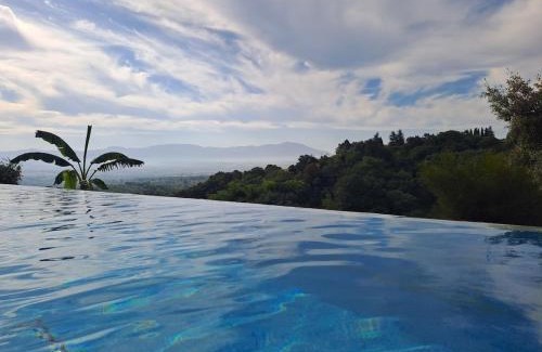 Fiano Romano Apartment | Accomodation in villa with pool & parking near Rome