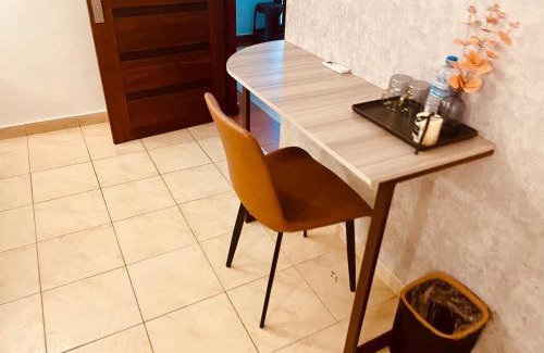 Seeduwa - Katunayake House | Ace Airport Transit Hotel