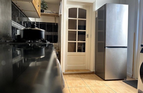 Marlborough House | Ace Space III | 3bed Home | Easy London Access