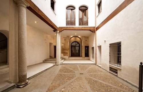 Toledo City Center Apartment | Acicate - Toledo Center with Swimming Pool