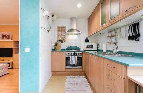 Sants Condo | Acogedor Apartamento en Barcelona