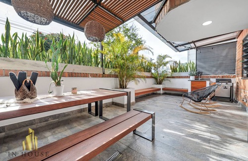 Los Naranjos Apartment | Acogedor apt con terraza tranquila/BBQ - Mónica 202